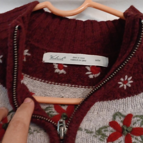 Woolrich Burgundy Nordic Knit Sweater Size Medium - Picture 6 of 8
